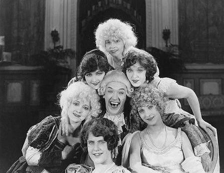 monsieur_dont_care__still1_