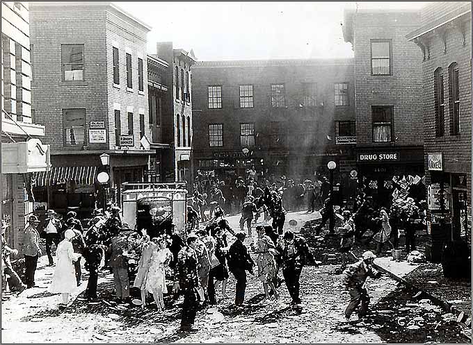 the-battle-of-the-century-pie-fight