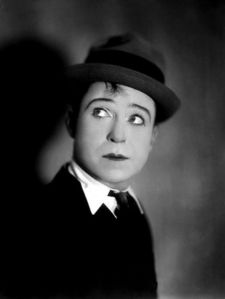 Harry-Langdon-comedian
